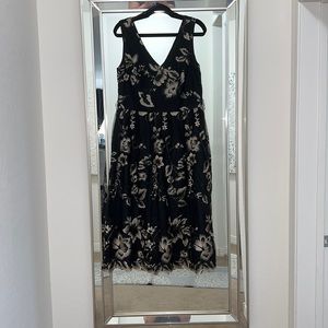 SLNY SL FASHIONS NEW YORK WEDDING DRESS SIZE 14